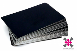 vizitka z eloxovan�ho hlin�ku �ern� leskl� 0,22mm 100ks