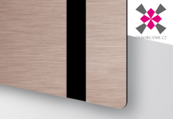 dvouvrstv� laserov� f�lie proveden� kart��ovan� bronz-�ern� 